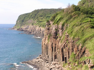 塩俵の断崖 達人navi平戸 世界文化遺産の島 長崎県平戸市の旅行は平戸観光協会